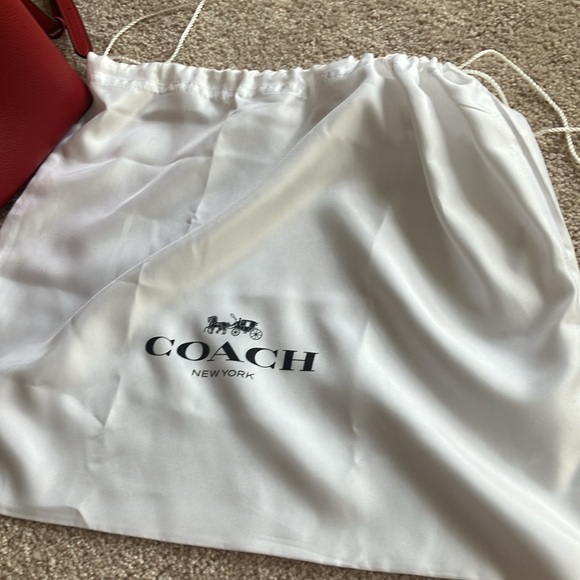 Coach Small Town Bucket Bag In Red Leather - Picture 4 of 5